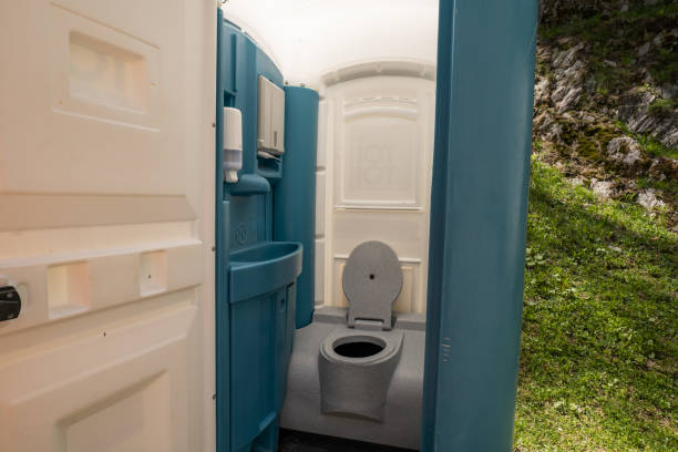 Portable restroom solutions in Valencia, NM